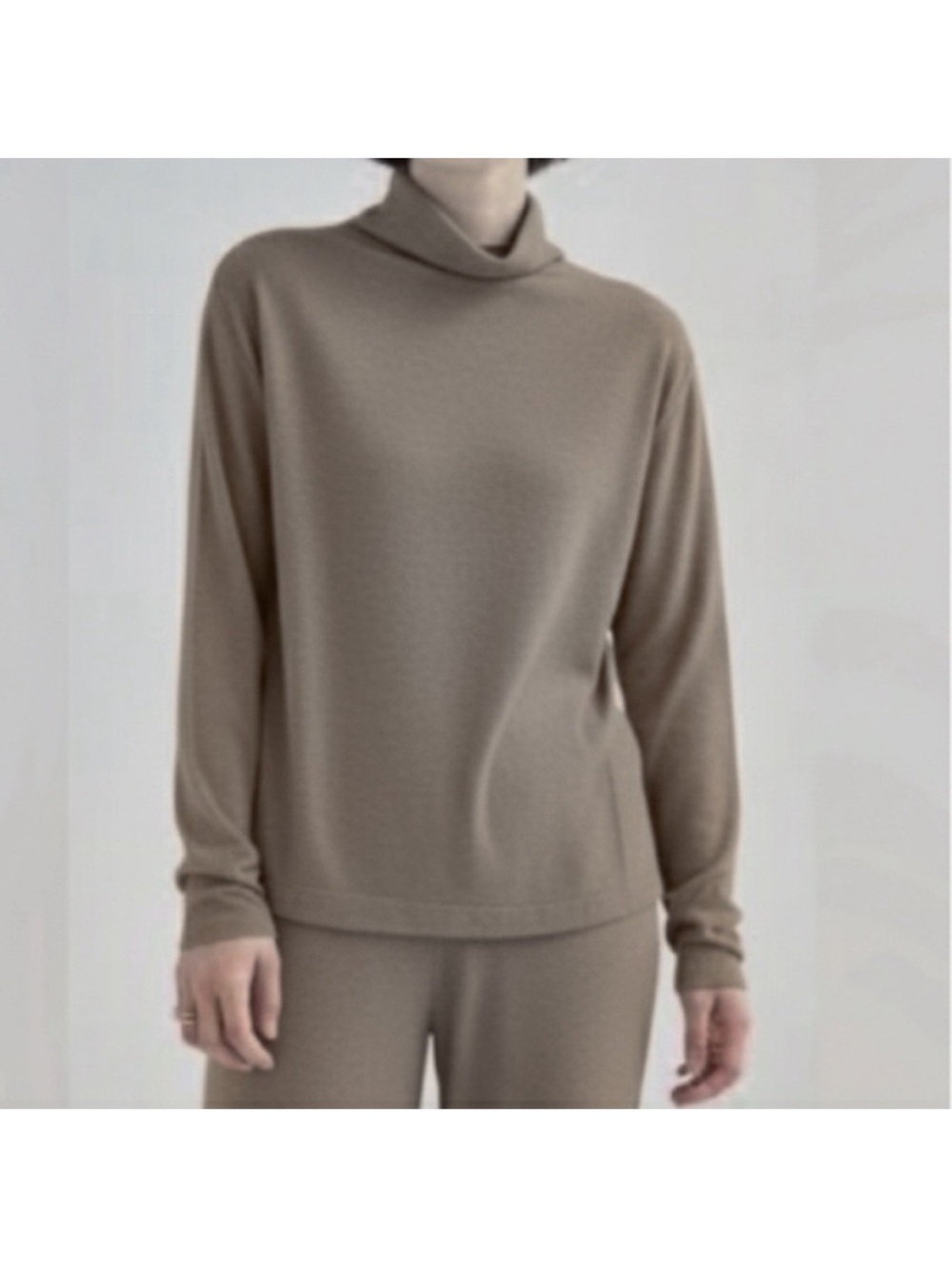 Wilfred Free Lounge Mock Turtleneck Sweater Taupe/Grey Size Medium Stretchy